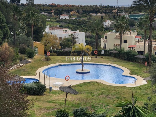 Apartment for sale in Selwo, Marbella