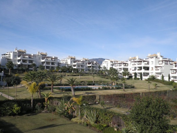 Townhouse for sale in Selwo, Marbella