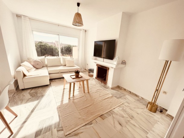Apartment for sale in Estepona, Marbella