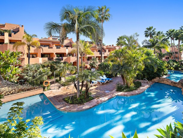 Apartment for sale in Benahavís, Marbella