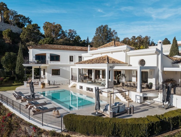 Villa for sale in Benahavís, Marbella