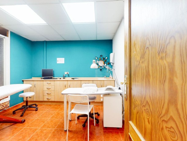 Commercial for sale in San Pedro de Alcántara, Marbella