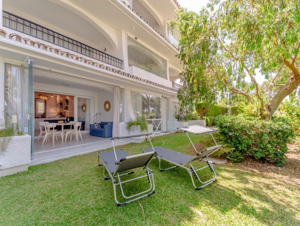 Studio for sale in Miraflores, Marbella