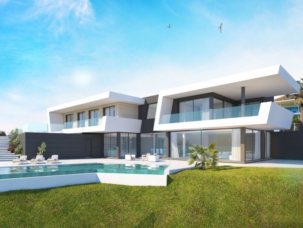 Villa for sale in Benalmadena, Marbella