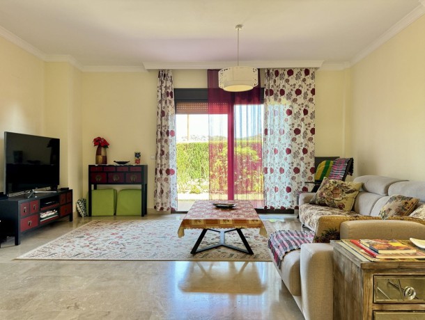 Apartment for sale in Estepona, Marbella