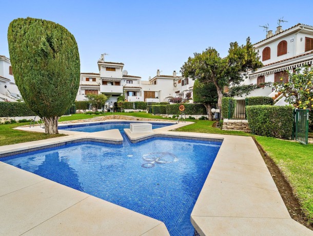 Townhouse for sale in Costalita, Marbella