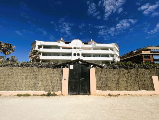 Apartment for sale in Puerto Banús, Marbella