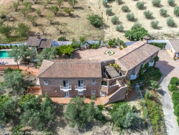 Villa for sale in Alhaurín de la Torre, Marbella