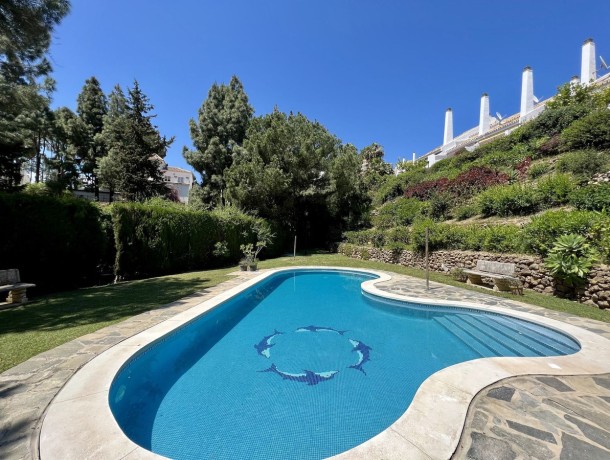 Townhouse for sale in Calahonda, Marbella
