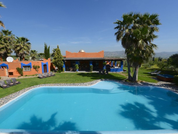 Villa for sale in Alhaurín el Grande, Marbella