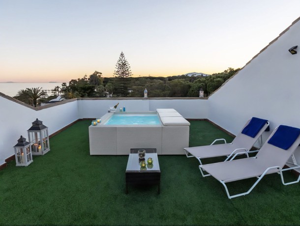 Apartment for sale in The Golden Mile, Marbella