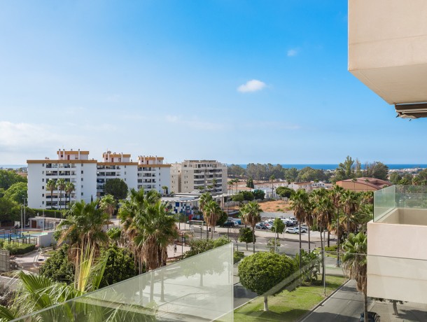 Apartment for sale in La Campana, Marbella