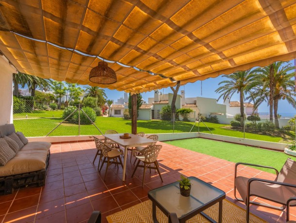 Townhouse for sale in Casares Playa, Marbella