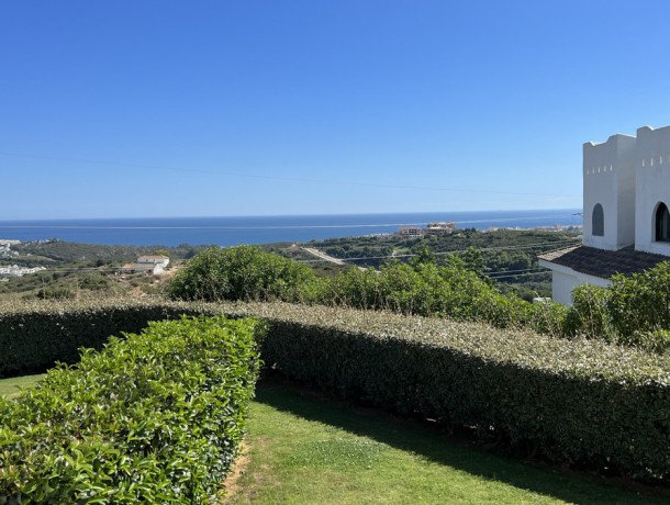 Apartment for sale in Casares, Marbella