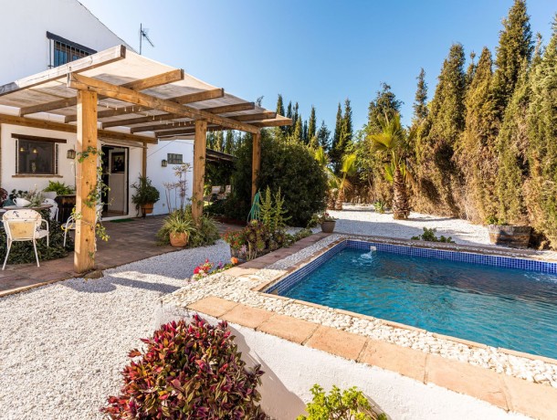 Villa for sale in Estepona, Marbella