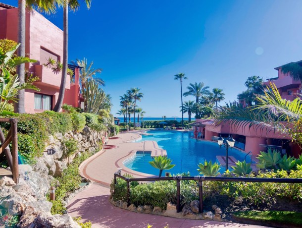 Apartment for sale in Estepona, Marbella