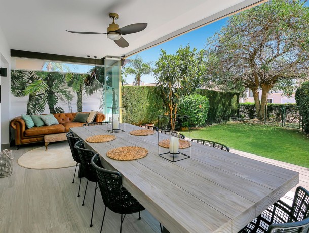 Townhouse for sale in El Paraiso, Marbella