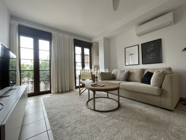 Apartment for sale in Estepona, Marbella
