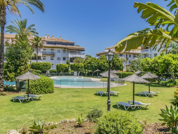 Apartment for sale in Nueva Andalucía, Marbella