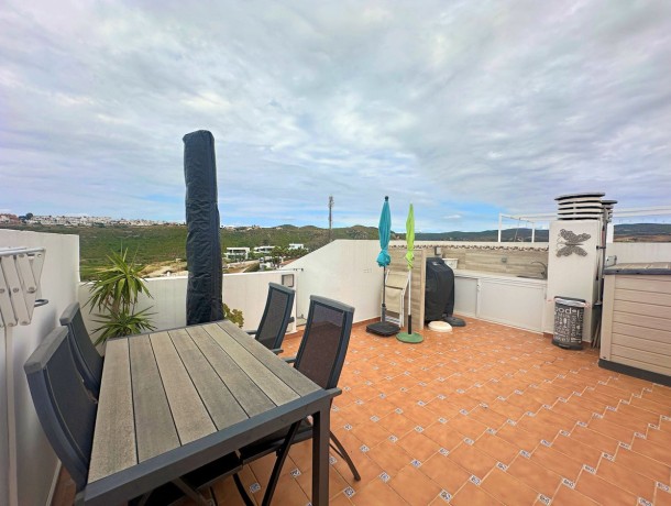 Apartment for sale in La Duquesa, Marbella