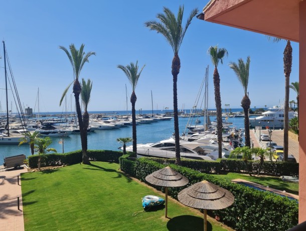Apartment for sale in Sotogrande Puerto, Marbella