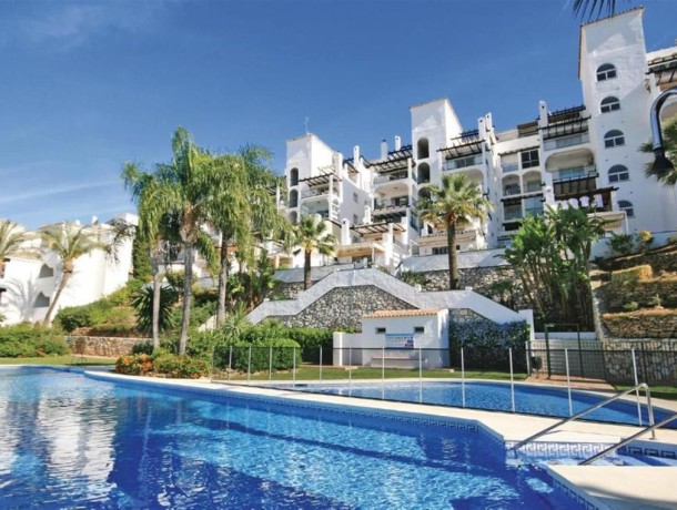 Apartment for sale in Calahonda, Marbella