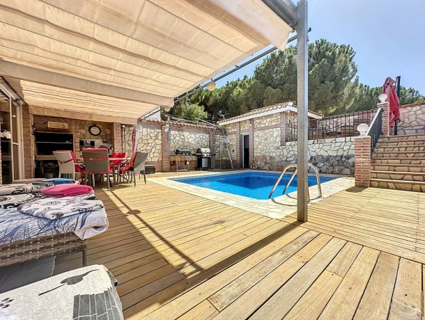 Villa for sale in Alhaurín de la Torre, Marbella