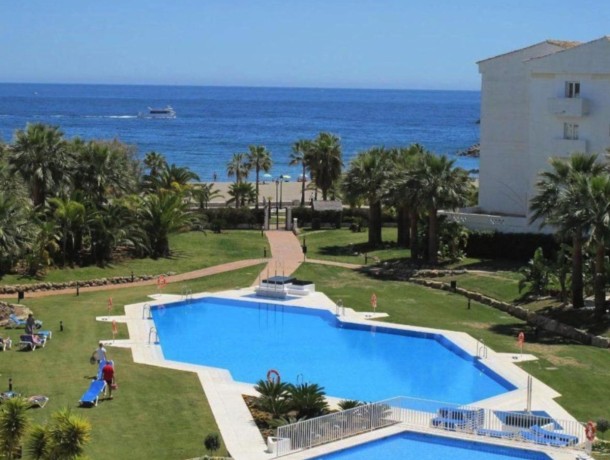 Apartment for sale in Puerto Banús, Marbella