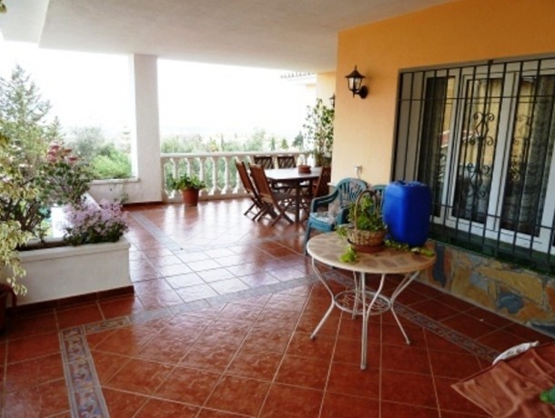 Villa for sale in Alhaurín de la Torre, Marbella