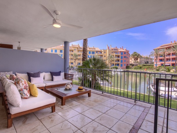 Apartment for sale in Sotogrande Puerto, Marbella