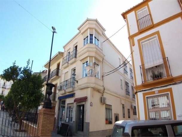 Apartment for sale in Cuevas De San Marcos, Marbella
