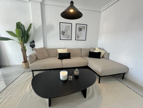 Apartment for sale in Nueva Andalucía, Marbella