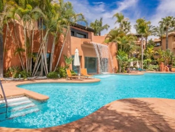 Apartment for sale in Marbella, Marbella