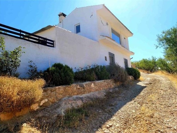 Villa for sale in Antequera, Marbella