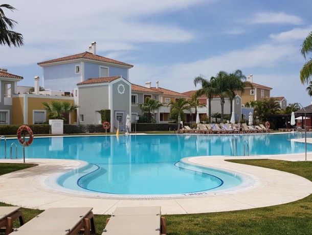 Apartment for sale in Estepona, Marbella