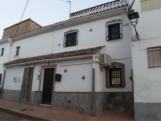 Townhouse for sale in Cuevas De San Marcos, Marbella