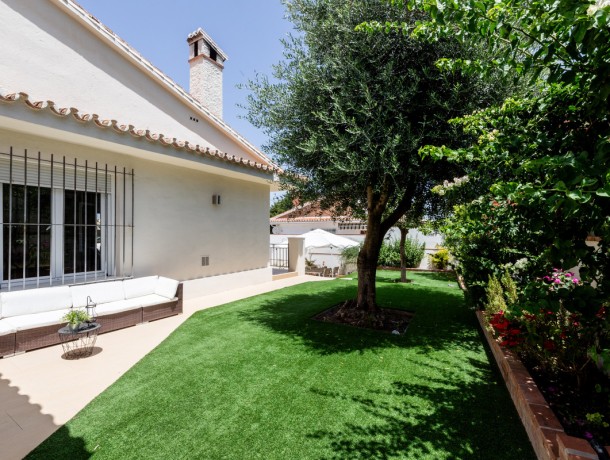 Villa for sale in Alhaurín de la Torre, Marbella