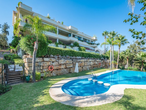 Apartment for sale in The Golden Mile, Marbella