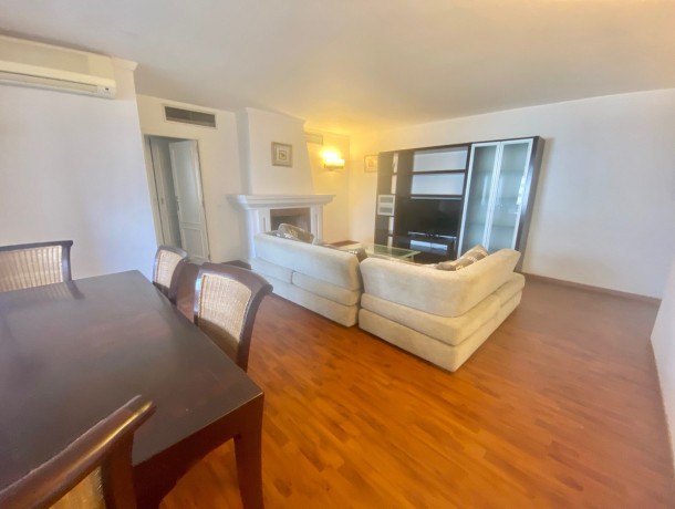 Apartment for sale in Puerto Banús, Marbella