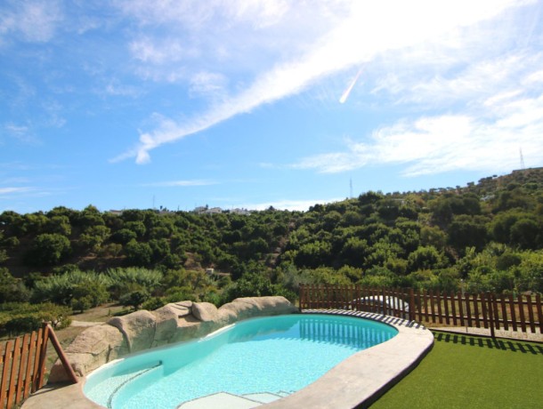 Villa for sale in Coín, Marbella