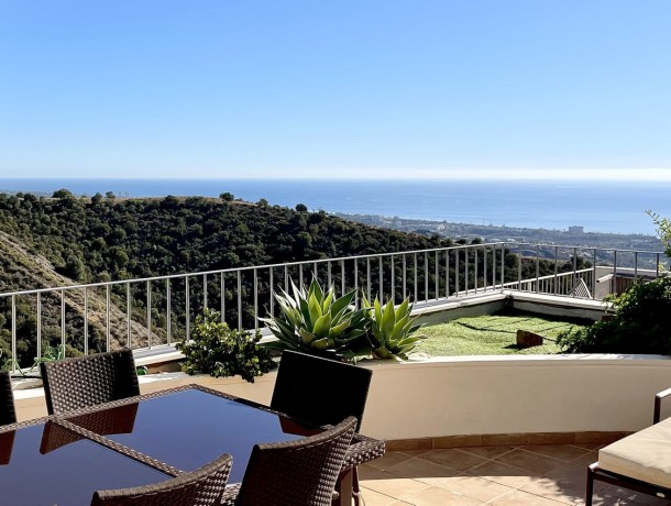 Apartment for sale in Marbella, Marbella