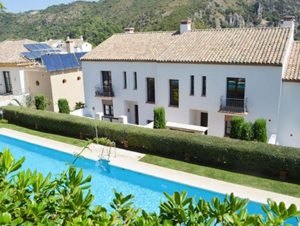 Townhouse for sale in Benahavís, Marbella