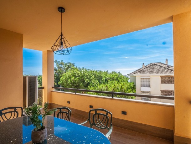 Apartment for sale in Elviria, Marbella