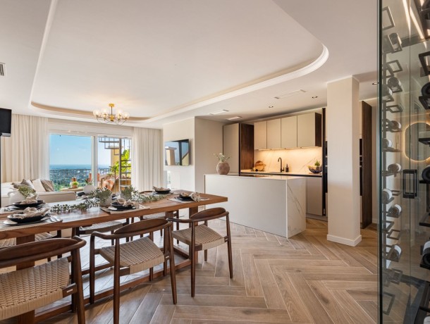 Apartment for sale in Los Arqueros, Marbella