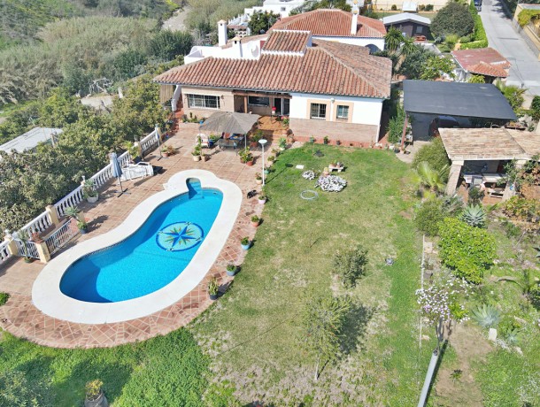 Villa for sale in Mijas Costa, Marbella