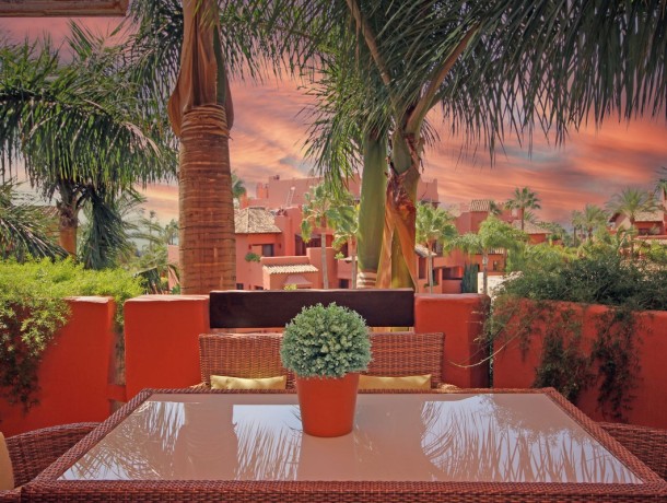 Apartment for sale in New Golden Mile, Marbella