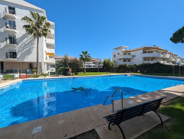 Apartment for sale in Calahonda, Marbella