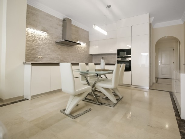 Apartment for sale in Marbella, Marbella