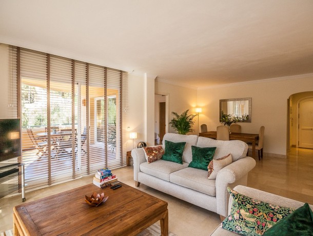 Apartment for sale in Elviria, Marbella