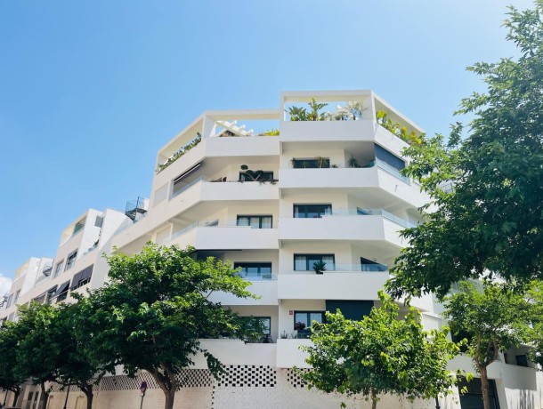 Apartment for sale in Estepona, Marbella